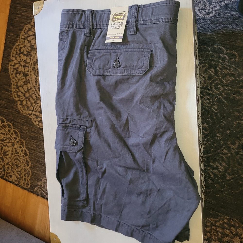 New! FOUNDRY SUPPLY CO. Everyday Shorts - Picture 8 of 10